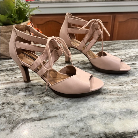 Clarks Women's Soft Cushion Adriel Elania Lace-Up Sandals - Picture 4 of 4